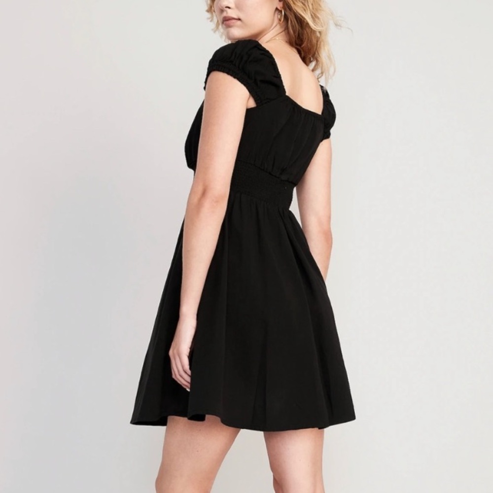 Waist defined mini dress | size small